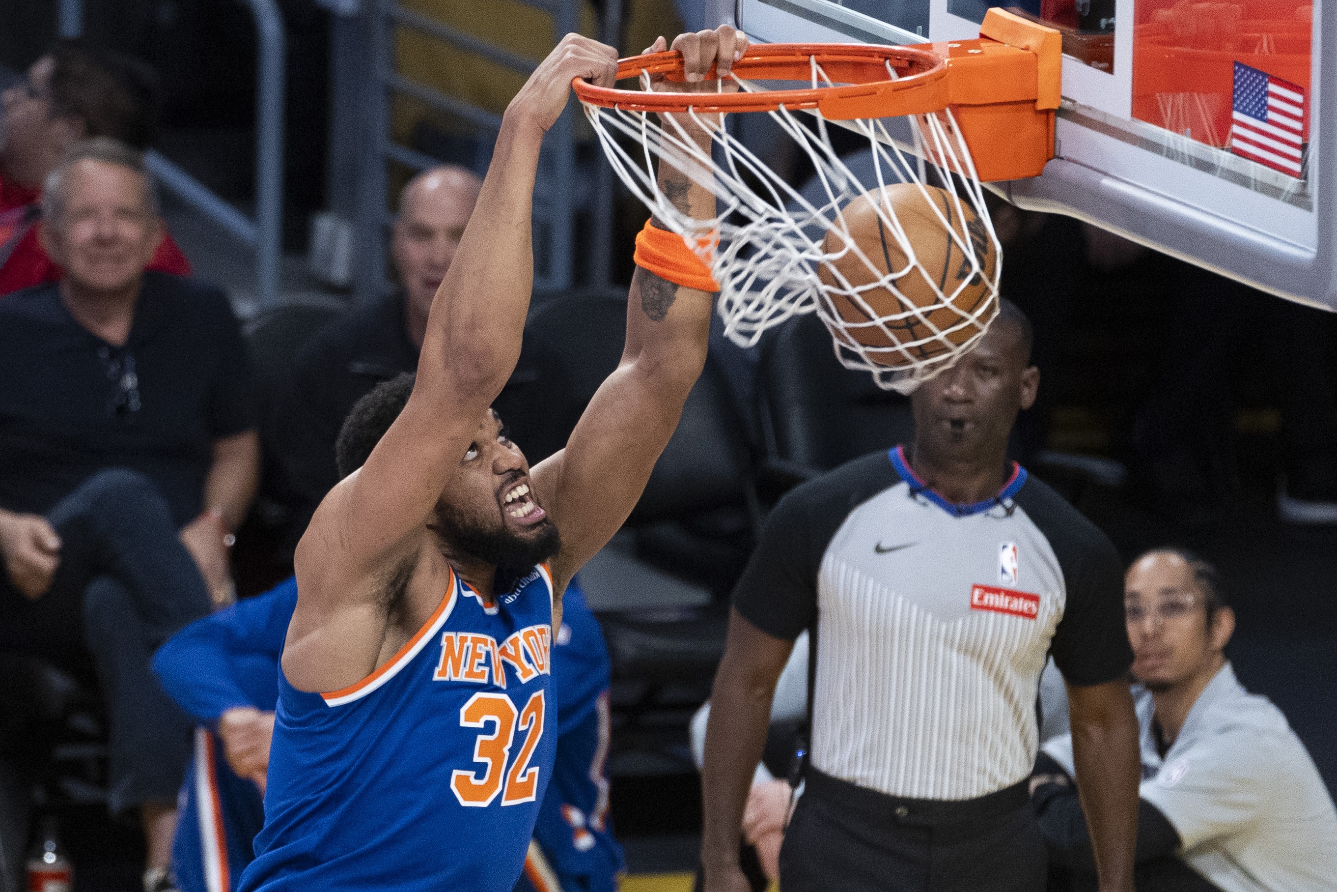 kaiyun-解说：勇士打得不错了&amp;年轻人要抓紧机会成长 唐斯没得到战术倾斜